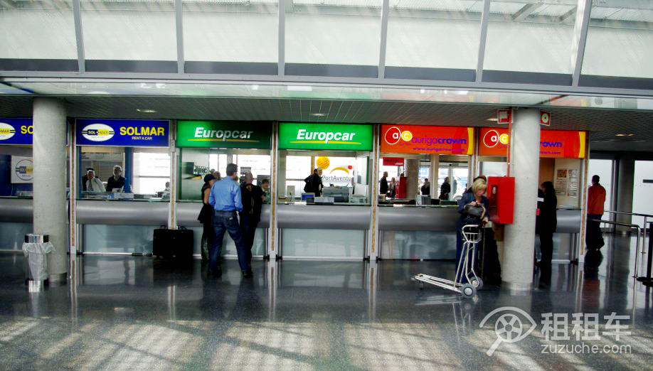 AVIS-Madrid-barajas Airport - T1 T4-13048-store